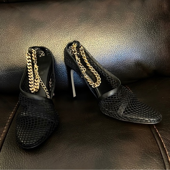 ONE DAY SALE! Bottega Veneta Women's Stretch Chunky Chain Pumps Mesh Leather NWB - Picture 4 of 8